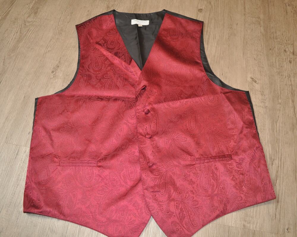 Vesuvio Napoli Men's XL Red Paisley Suit Vest 4 Button Formal Dress
